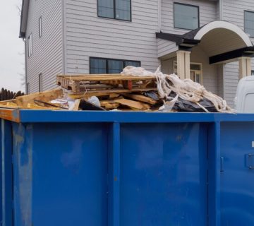 dumpsters-being-full-with-garbage_73110-1006
